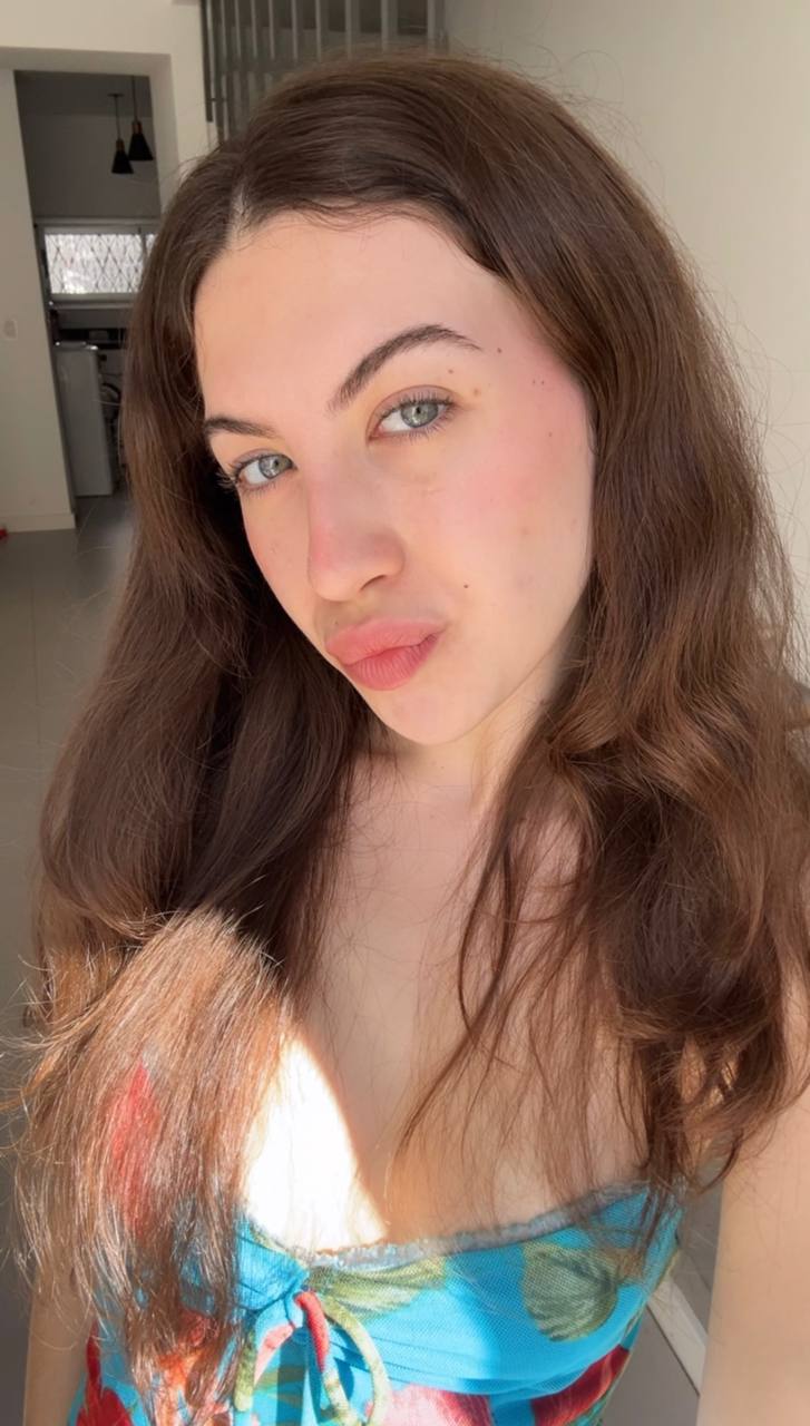 Nude girl Amber in Perth